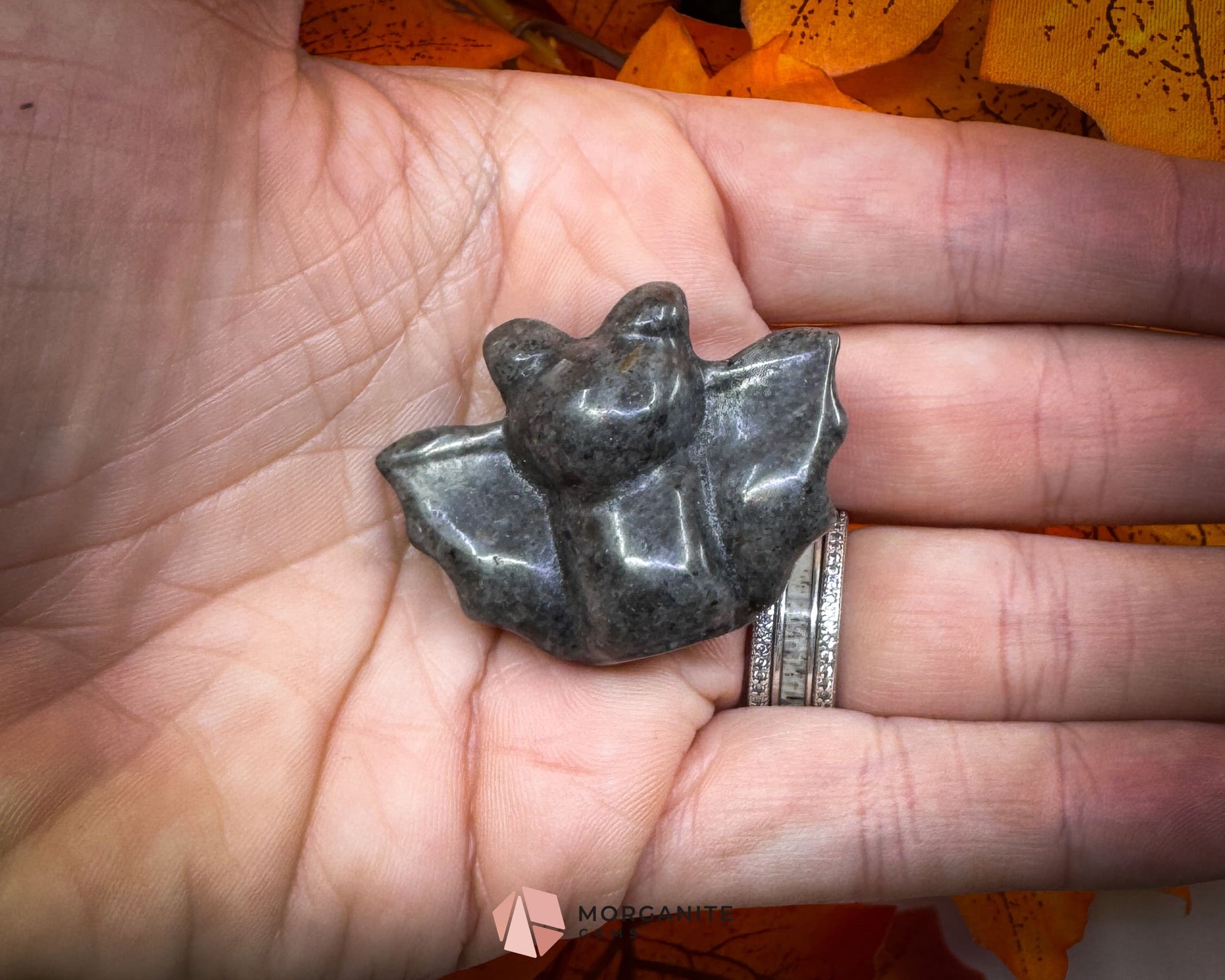 Halloween Bat Carving – Yooperlite & Obsidian Variants | 1.2″ × 1.6″ × 0.5″ | 20g Crystal Figurine