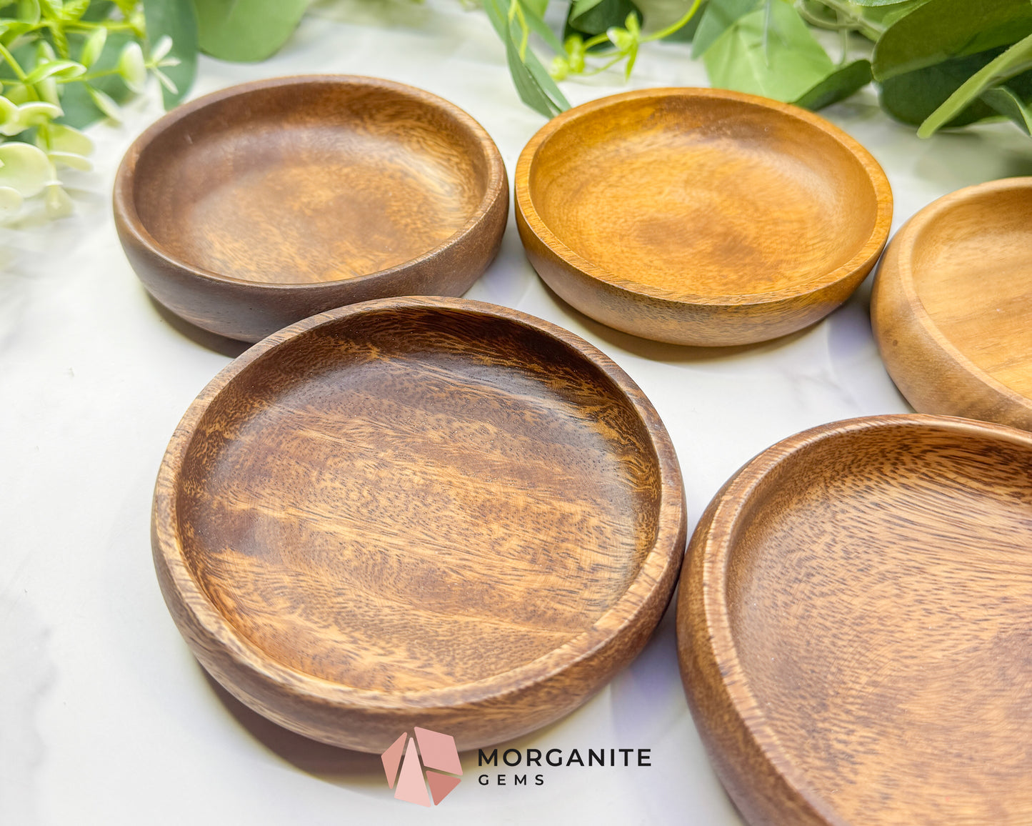 Handcrafted Wood Crystal Display Bowl – 4" Multi-Purpose Decorative Dish for Jewelry, Gemstones, & Altars (Randomly Selected)