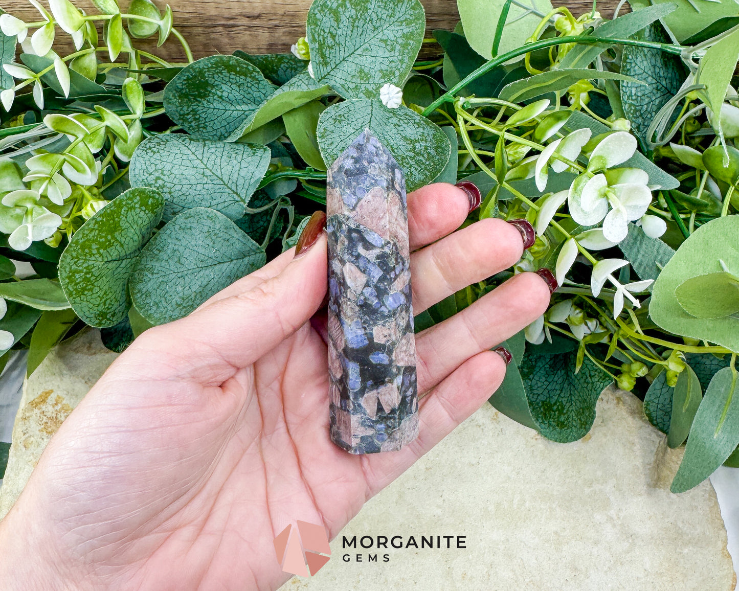 Que Sera Tower 3.5-4 Inch Crystal Point for Calm Clarity Decision Making & Emotional Balance