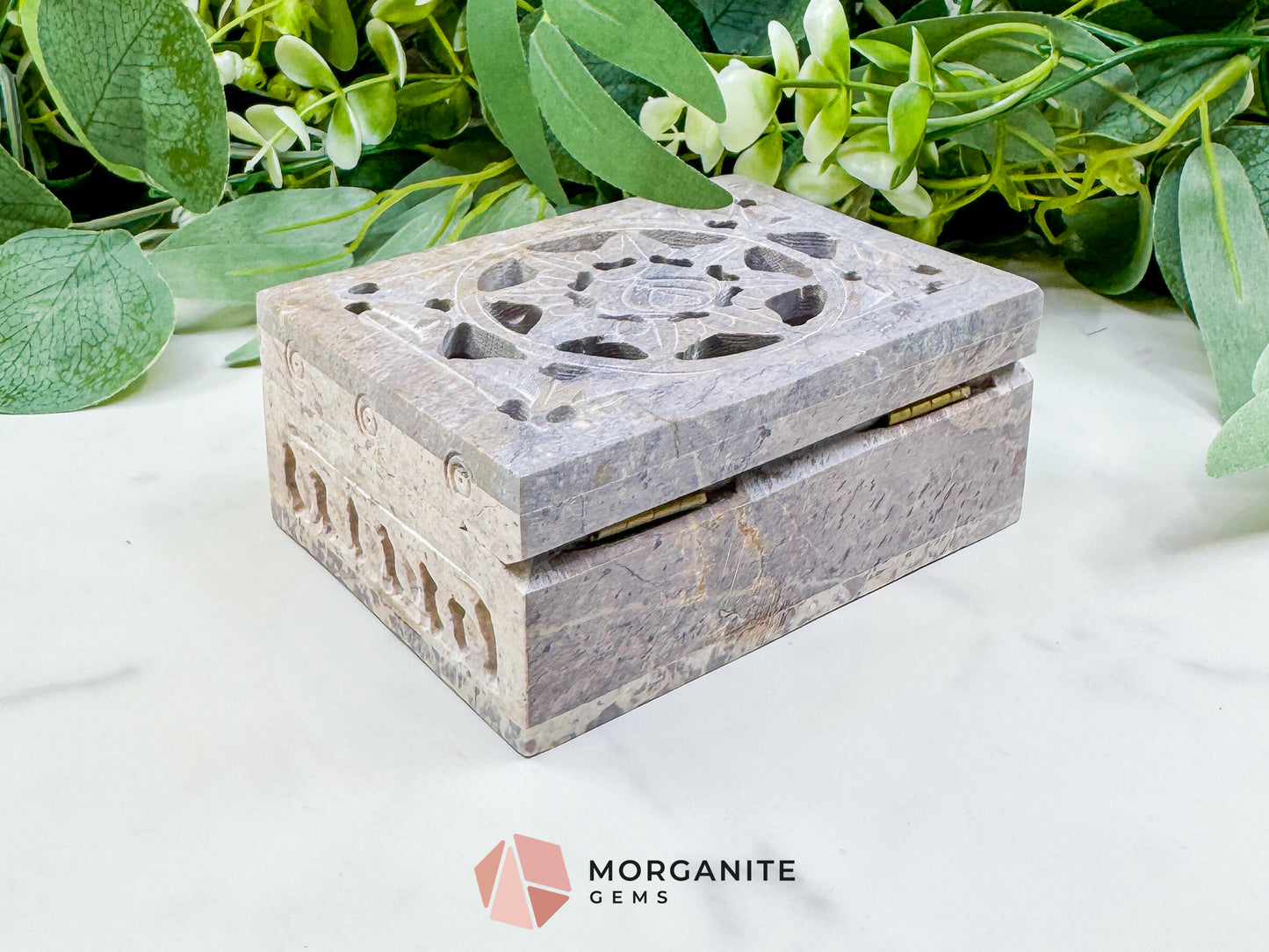 Hand-Carved Soapstone Jewelry Box – 4" Hinged Lattice Keepsake Chest – Natural Stone Trinket Box for Crystals, Jewelry, & Altar Supplies