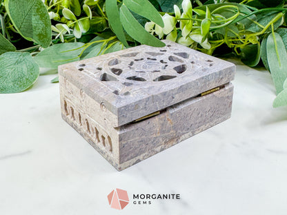 Hand-Carved Soapstone Jewelry Box – 4" Hinged Lattice Keepsake Chest – Natural Stone Trinket Box for Crystals, Jewelry, & Altar Supplies