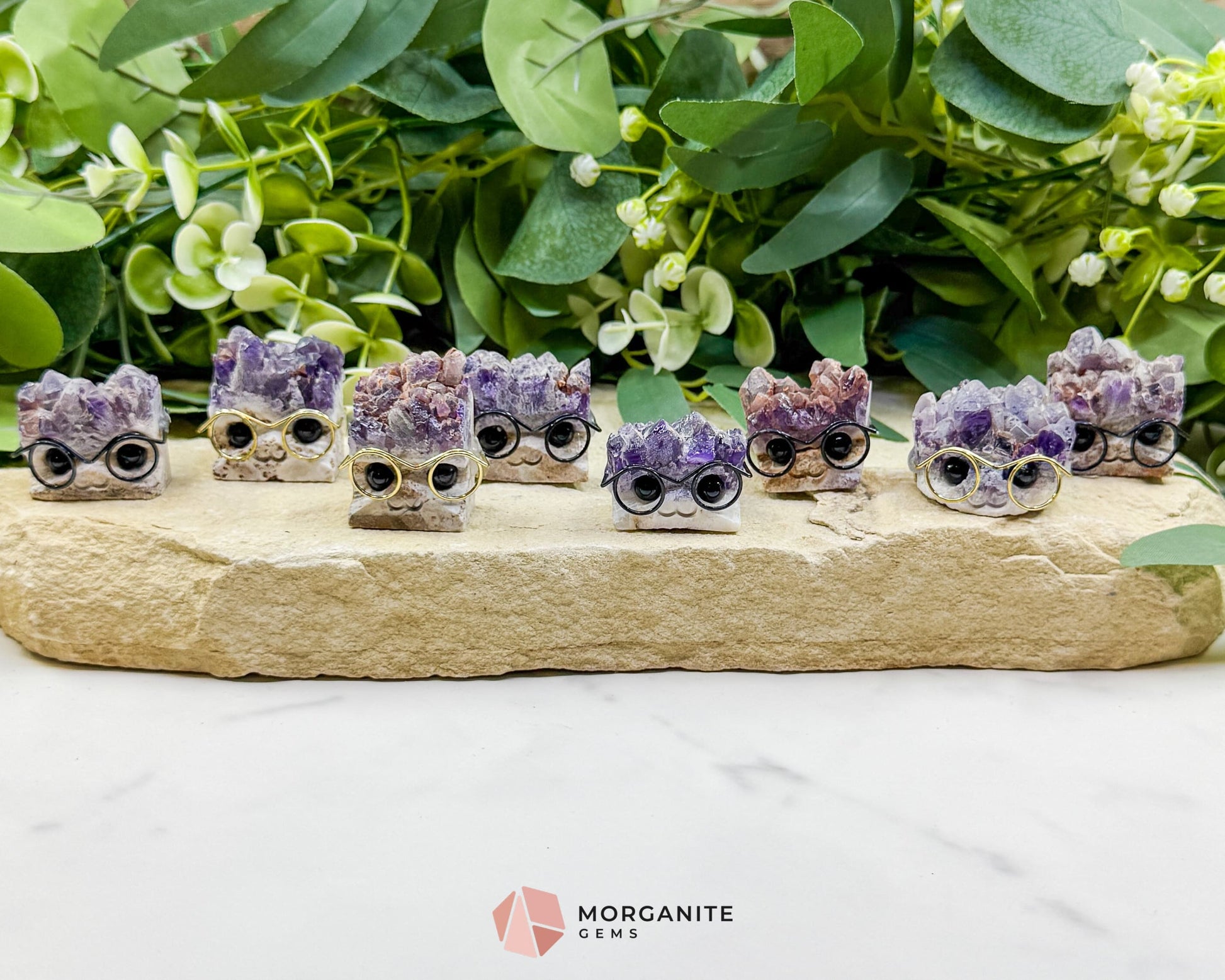 Amethyst Gemhog Figurine – Mini Amethyst Hedgehog with Glasses (≈1″–1.5″) - Metaphysical Crystals