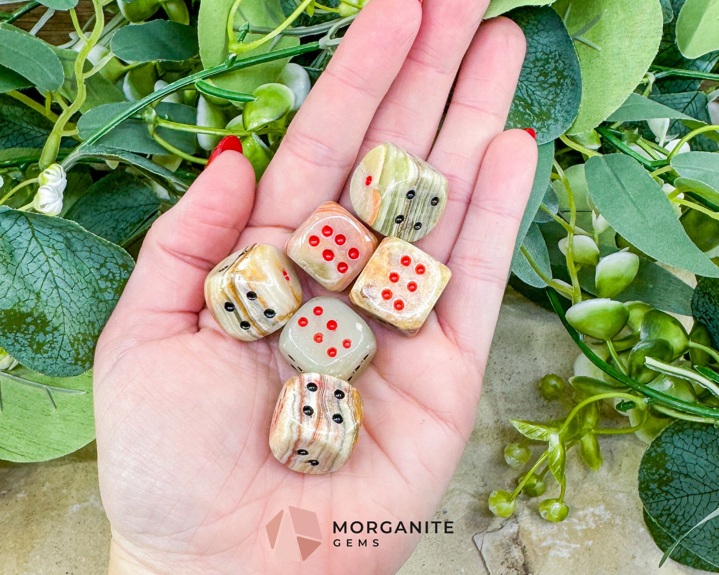 Banded Onyx Crystal Dice (3/4’’) - Focus Clarity & Protection for Gamers - Metaphysical Crystals