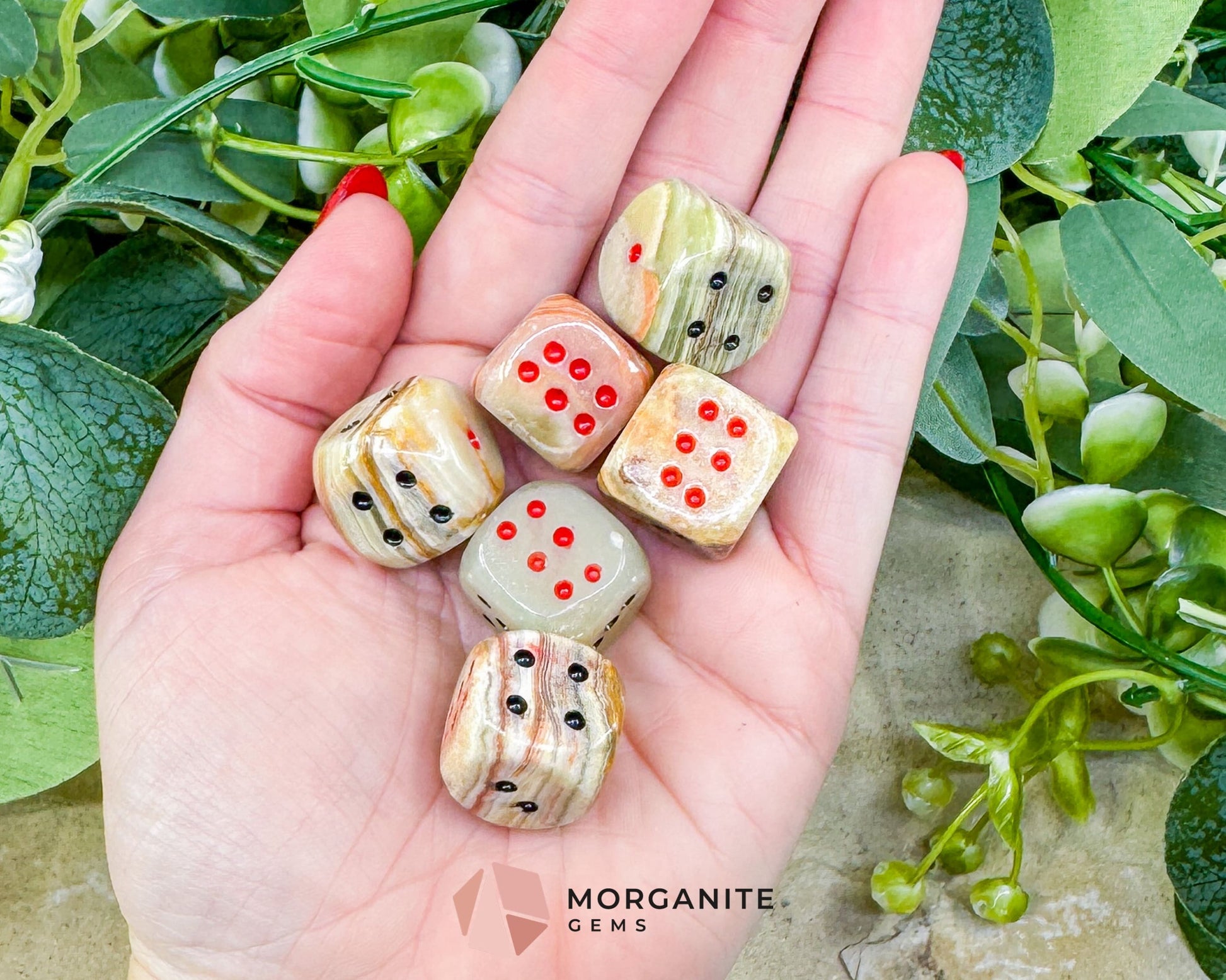 Banded Onyx Crystal Dice (3/4’’) - Focus Clarity & Protection for Gamers - Metaphysical Crystals
