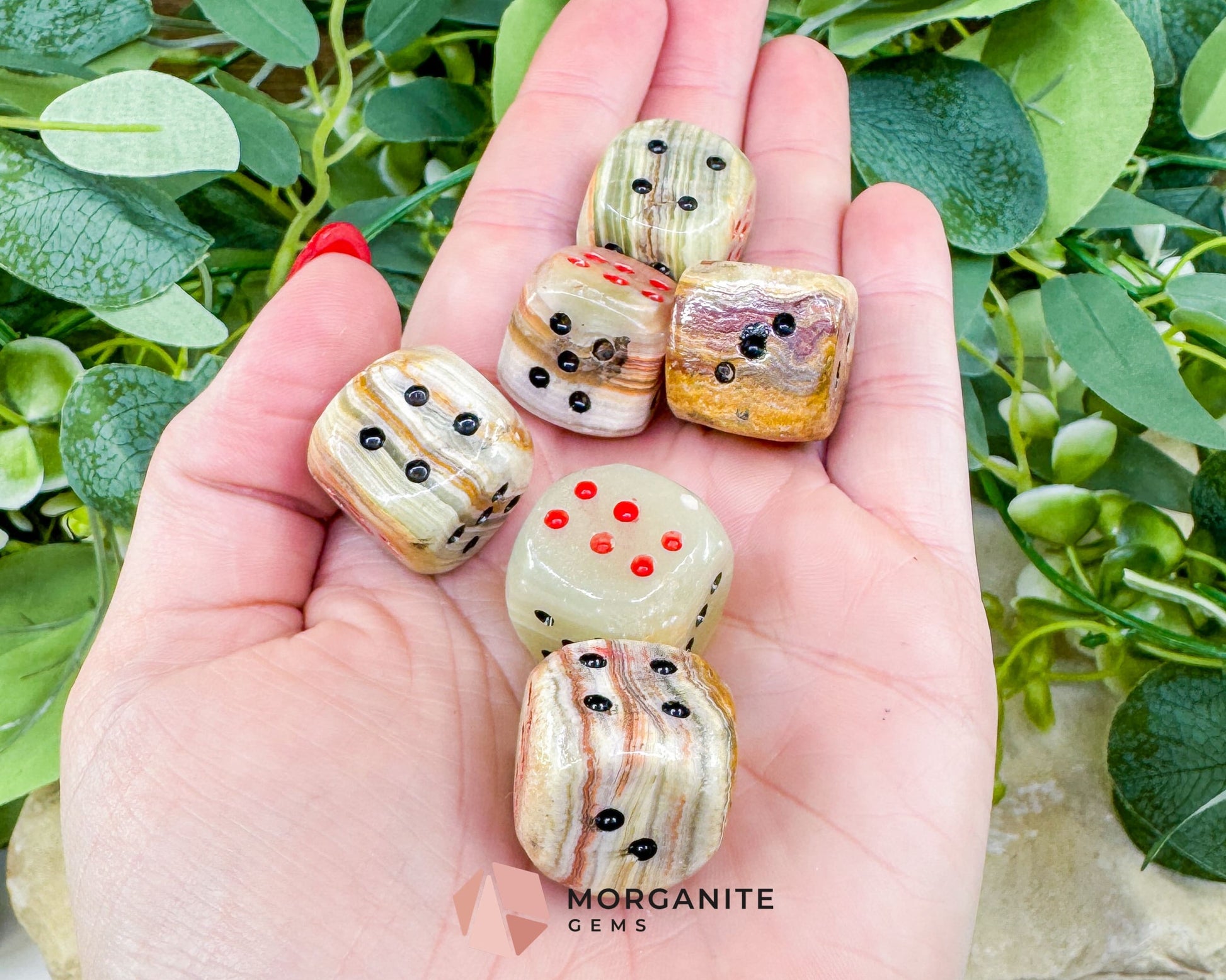 Banded Onyx Crystal Dice (3/4’’) - Focus Clarity & Protection for Gamers - Metaphysical Crystals