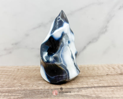 Blue Agate Flame – Polished Crystal for Elegance and Energy-Morganite Gems