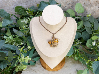 Boho Wire-Wrapped Earthy Swirl Necklace