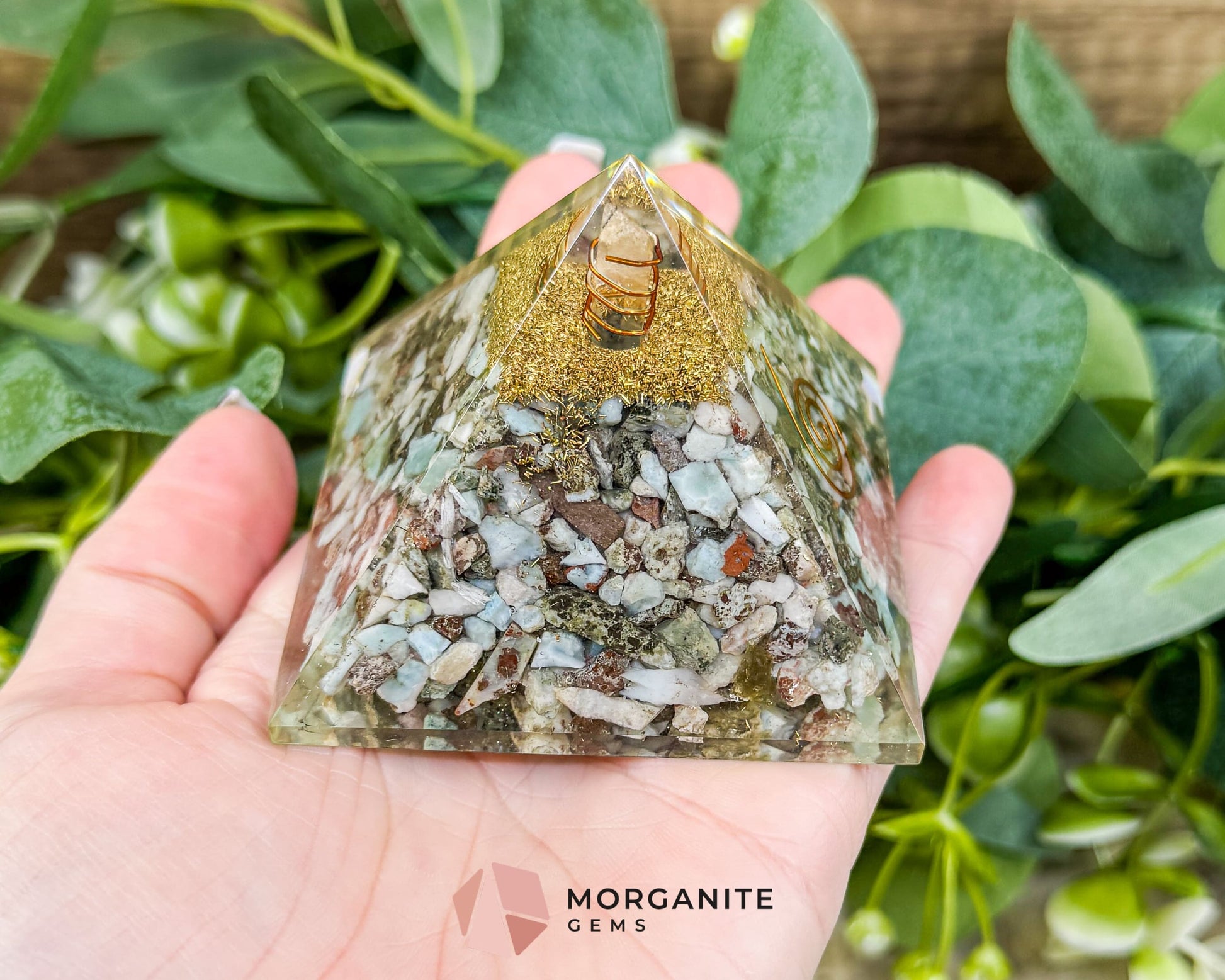 Chrysoprase Orgonite Pyramid with Clear Quartz Point – Heart‑Healing & Energy‑Balancing Crystal Pyramid - Metaphysical