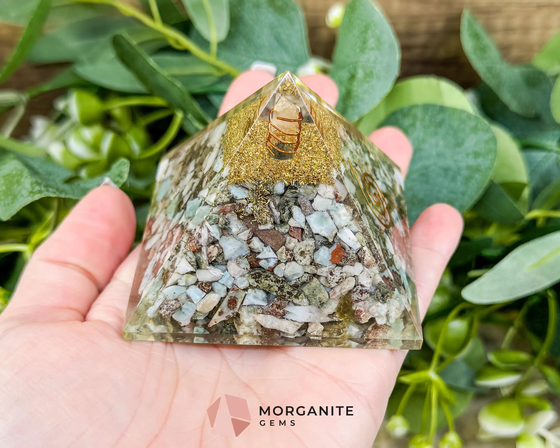 Chrysoprase Orgonite Pyramid with Clear Quartz Point – Heart‑Healing & Energy‑Balancing Crystal Pyramid - Metaphysical