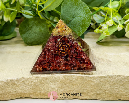 Garnet Orgonite Pyramid with Clear Quartz Point – Energy Amplifying Resin Pyramid 8.5oz (≈ 2.7’’ × 2.1’’)