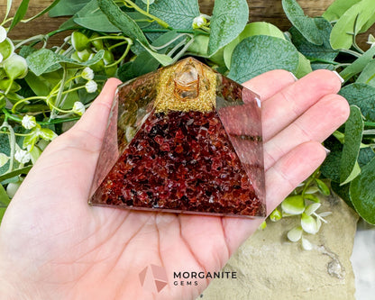 Garnet Orgonite Pyramid with Clear Quartz Point – Energy Amplifying Resin Pyramid 8.5oz (≈ 2.7’’ × 2.1’’)
