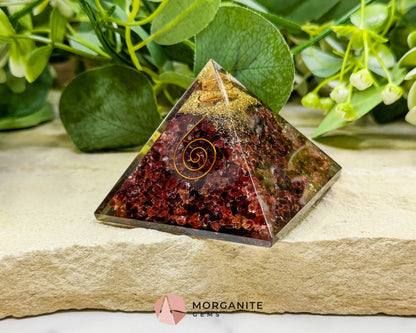 Garnet Orgonite Pyramid with Clear Quartz Point – Energy Amplifying Resin Pyramid 8.5oz (≈ 2.7’’ × 2.1’’)