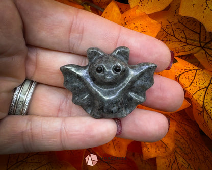 Halloween Bat Carving – Yooperlite & Obsidian Variants | 1.2″ × 1.6″ × 0.5″ | 20g Crystal Figurine - Yooperlite