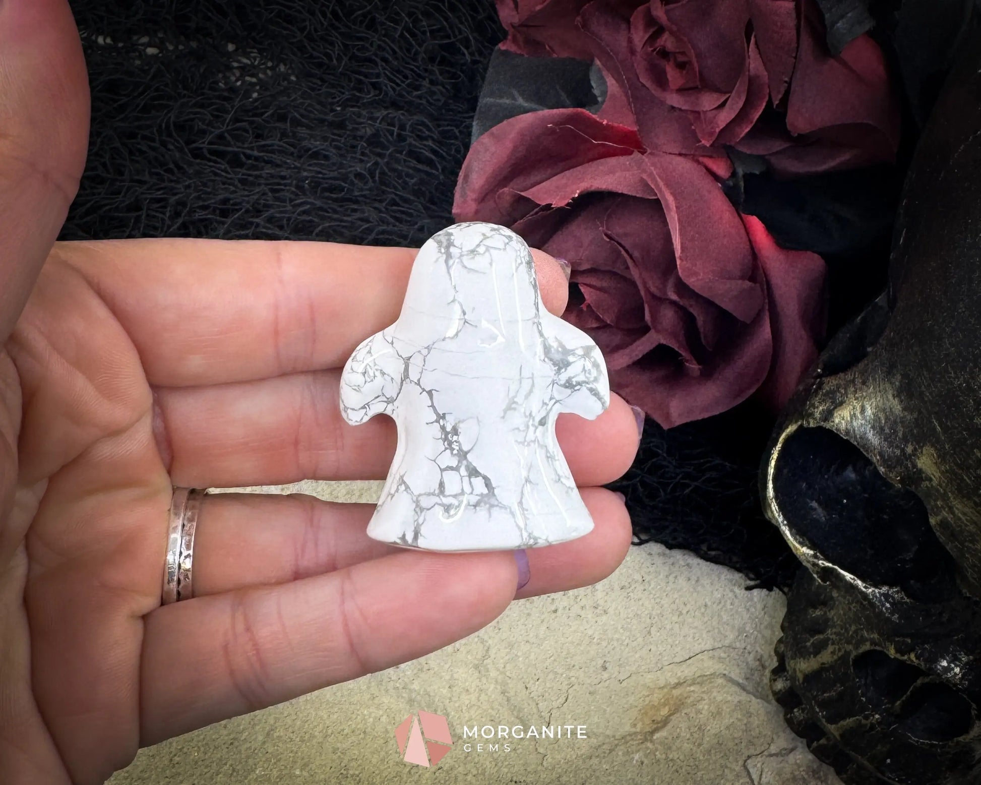 Howlite Ghost Figurine Carving (Approx. 44 mm) – Random Selection + Info Card Metaphysical Crystals