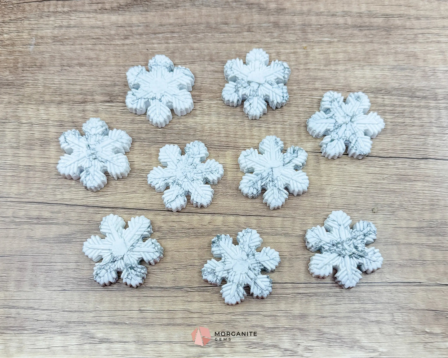 Howlite Snowflake Carving – Elegant Handcrafted Winter Decor-Morganite Gems