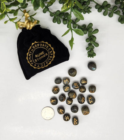 Labradorite Gemstone Rune Sets with Velvet Pouch-Morganite Gems