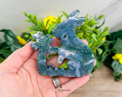 Moss Agate Rabbit Kissing Flower Carving – Perfect for Ostara and Easter Decor-Morganite Gems