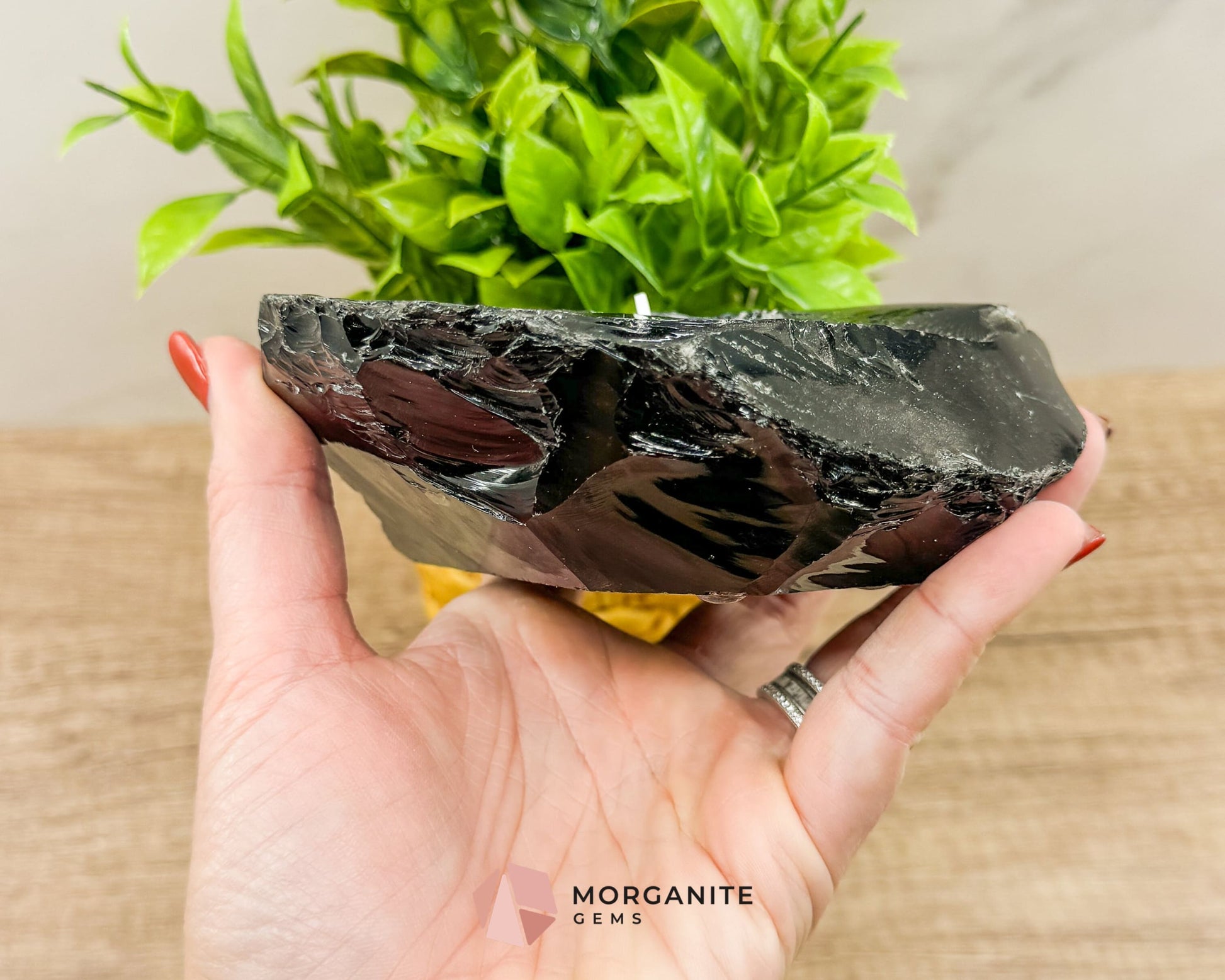 Obsidian Tea Light Candle Holder – Raw Elegance and Natural Beauty-Morganite Gems