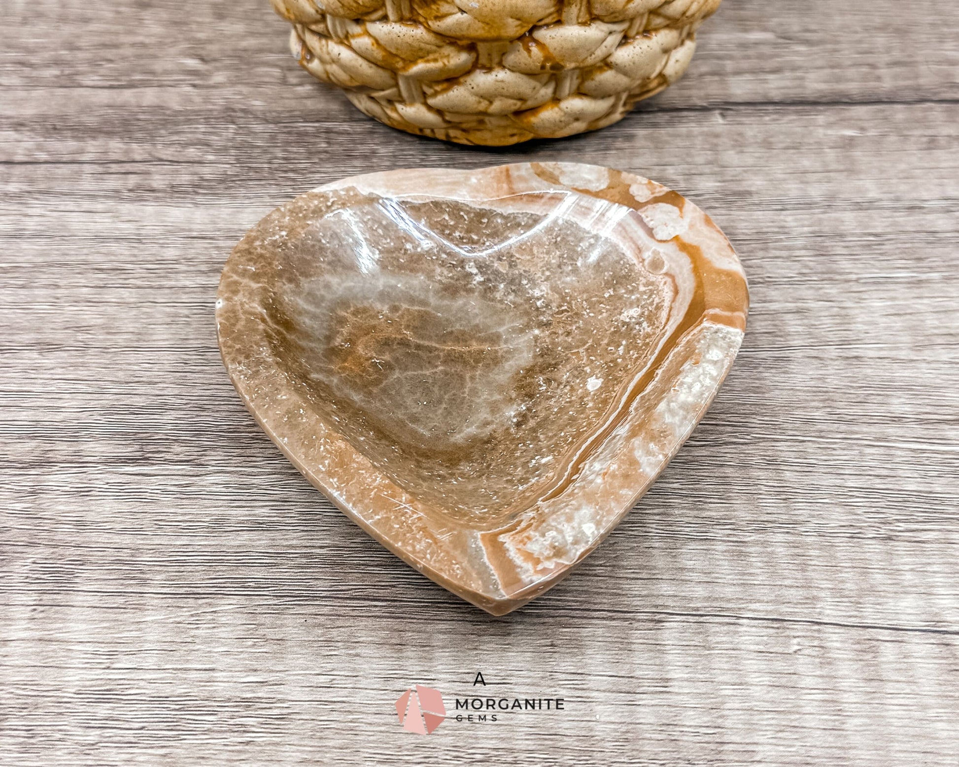 Onyx Heart Dish – Natural Stone Heart-Shaped Bowl for Jewelry, Crystals & Decor-Morganite Gems