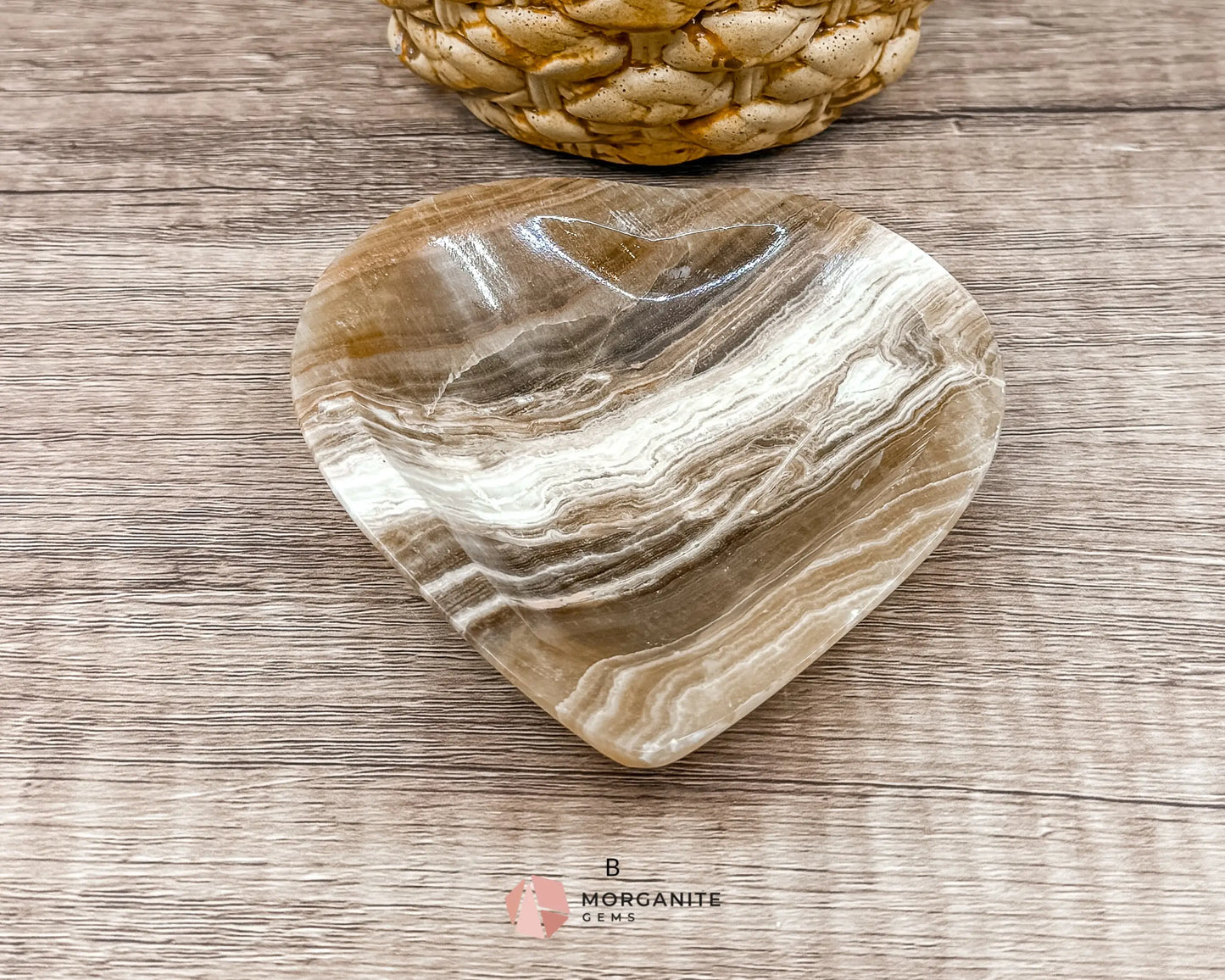 Onyx Heart Dish – Natural Stone Heart-Shaped Bowl for Jewelry, Crystals & Decor-Morganite Gems
