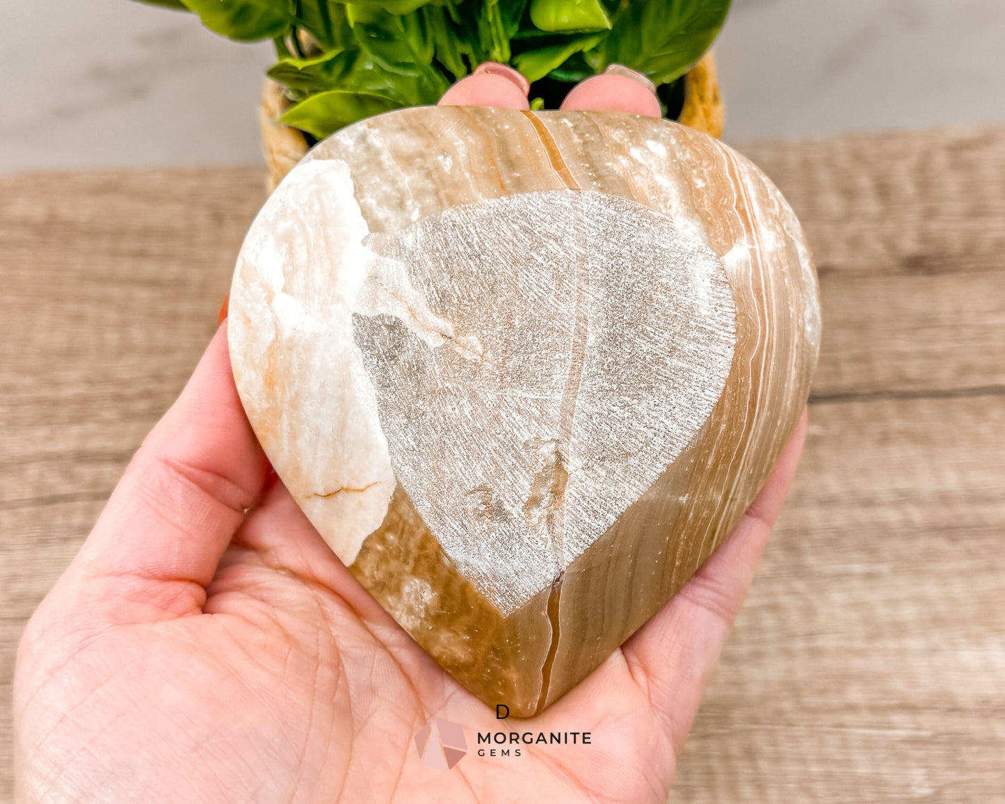 Onyx Heart Dish – Natural Stone Heart-Shaped Bowl for Jewelry, Crystals & Decor-Morganite Gems