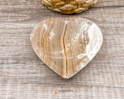 Onyx Heart Dish – Natural Stone Heart-Shaped Bowl for Jewelry, Crystals & Decor-Morganite Gems