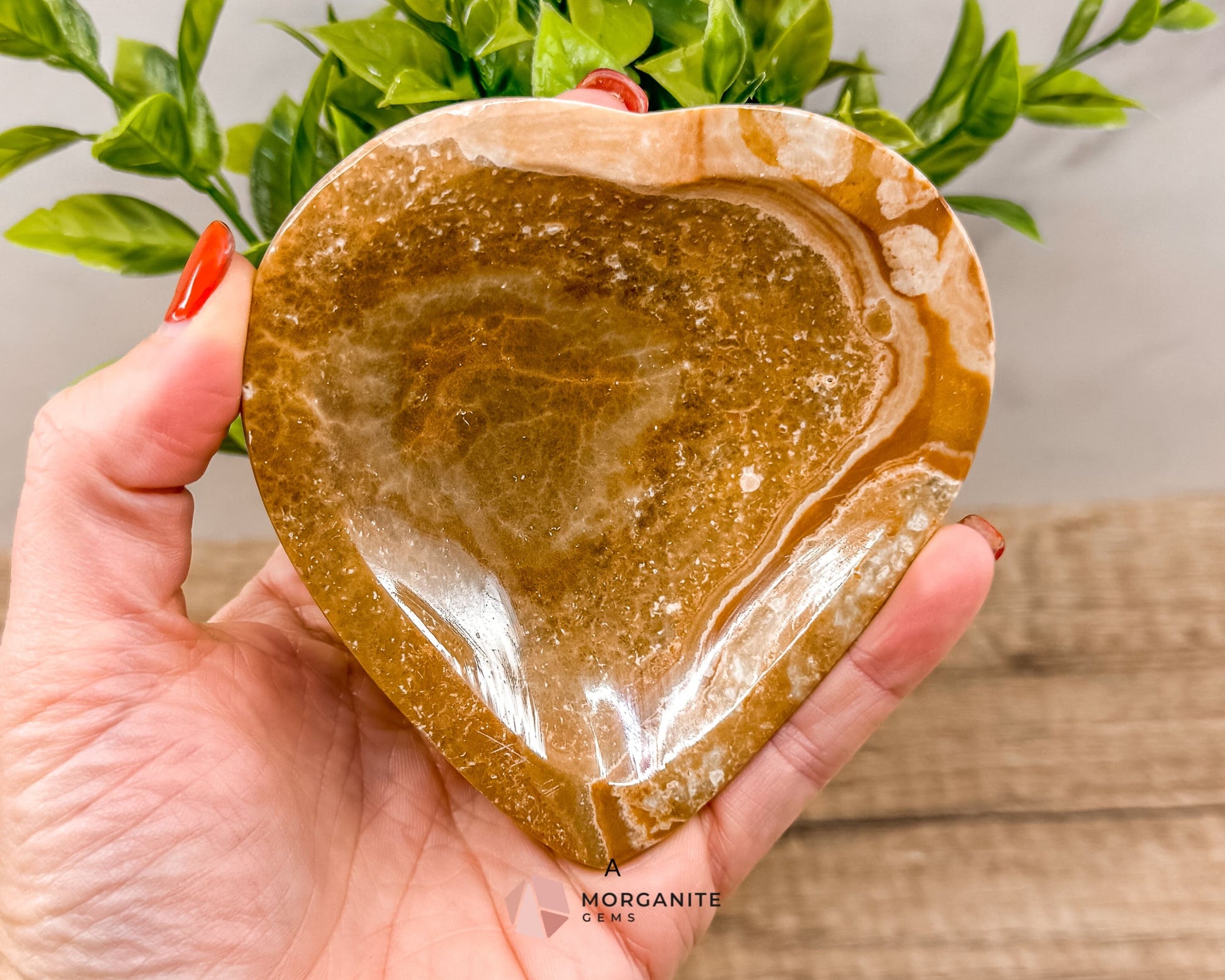 Onyx Heart Dish – Natural Stone Heart-Shaped Bowl for Jewelry, Crystals & Decor-Morganite Gems