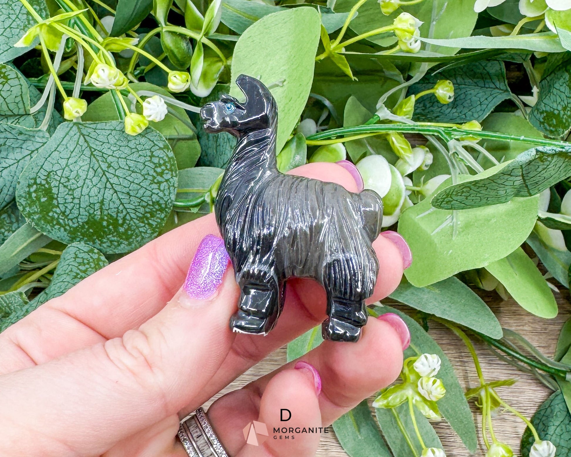 Onyx Llama Carving (2”) – Hand-Carved Symbol of Strength Endurance & Stability - Metaphysical Crystals