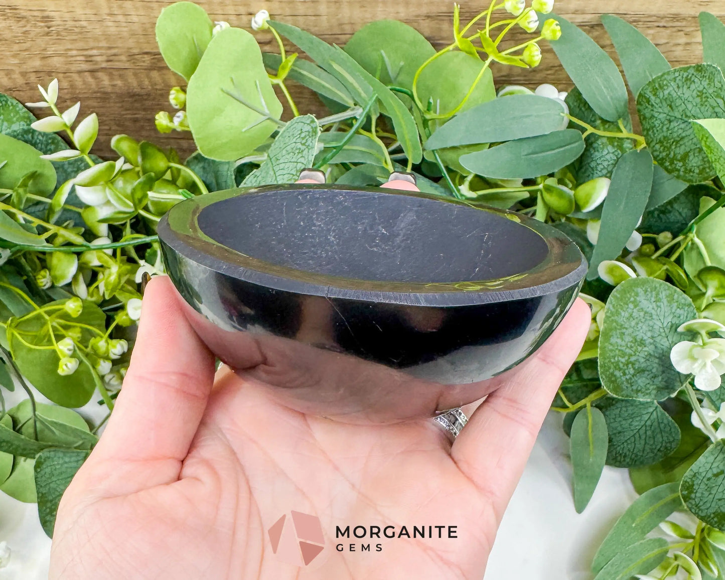 Polished Shungite Bowl – High-Carbon Grounding Dish & EMF Protection - Metaphysical Crystals