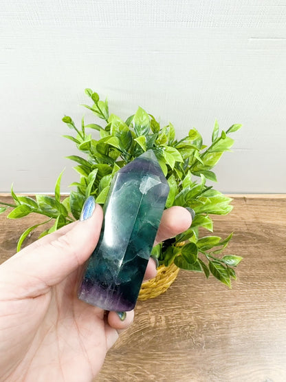 Fluorite Tower Point: Vibrant Clarity and Energy Amplification