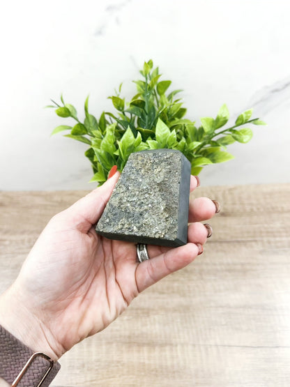 Shungite with Pyrite Towers – Natural Energy Amplifiers for Harmonious Spaces