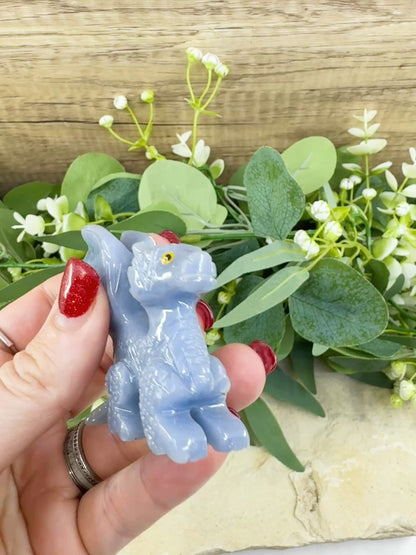 Blue Onyx Dragon Carving – 2″ Hand‑Carved in Peru | Mythical Gemstone Sculpture