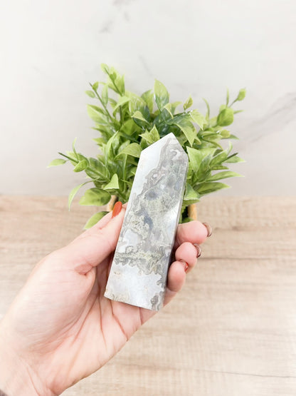 Moss Agate Tower Point – Tranquil Earthy Charm for Spiritual Connection