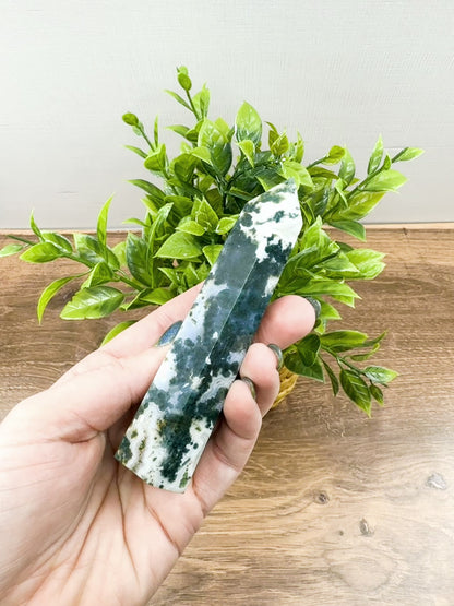 Moss Agate Tower Point – Tranquil Earthy Charm for Spiritual Connection