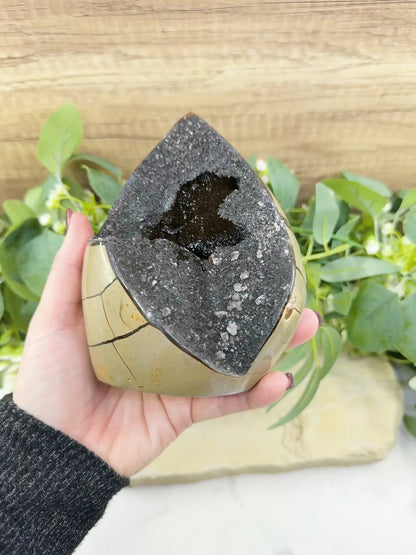 Septarian Dragon Egg Druzy Geode No. 3 – 6″ × 4.5″ × 3″ | 2.84 lb Statement Specimen