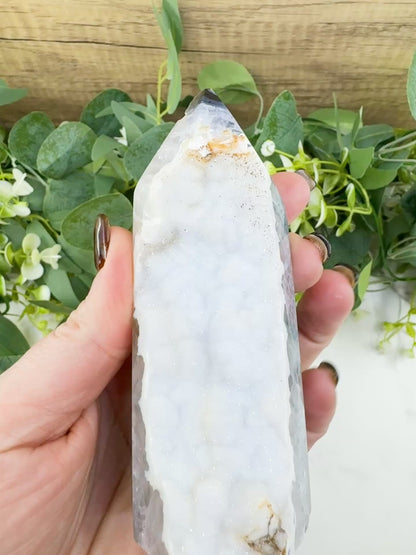 Polished Agate Sugar Druzy Point (9oz) – White Crystalline Geode Tower for Peace & Purity