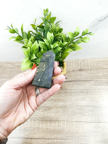 Shungite with Pyrite Towers – Natural Energy Amplifiers for Harmonious Spaces