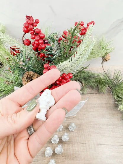 Mini Howlite Santa Crystal Carving – Handcrafted Festive Charm