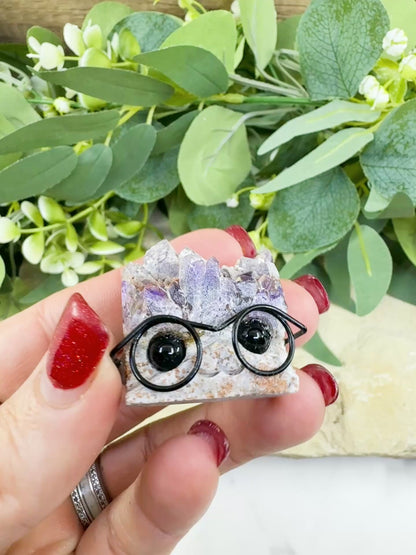 Amethyst Gemhog Figurine – Mini Amethyst Hedgehog with Glasses (≈1″–1.5″)