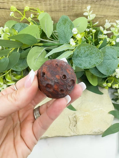 Full Moon Carving – 1.5″ Mini Gemstone Planet Carving with Clear Stand (Choose Your Stone: Epidote / Howlite / Mahogany Obsidian / Red Jasper / Rhodonite / Unakite)