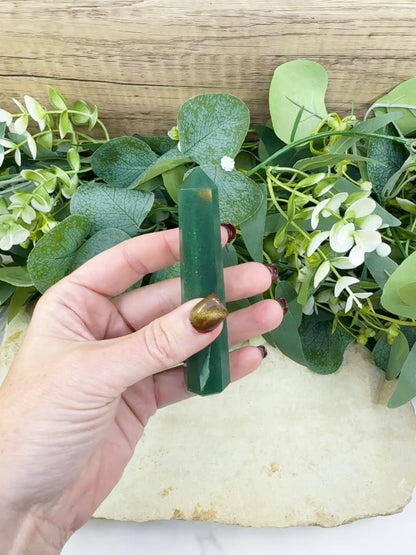 Green Jade Tower 3.5-4 Inch Crystal Point for Prosperity Luck Heart Chakra Healing Altar