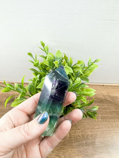 Fluorite Tower Point: Vibrant Clarity and Energy Amplification