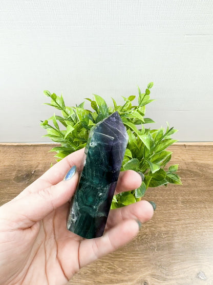 Fluorite Tower Point: Vibrant Clarity and Energy Amplification