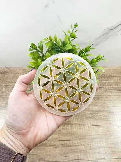 4-Inch Gold Flower of Life Selenite Plate – Hand-Carved Crystal Charging Disc for Energy Cleansing