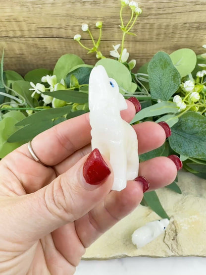 Onyx Wolf Carving – 2″ Hand‑Carved Wolf in Blue Onyx or White Onyx