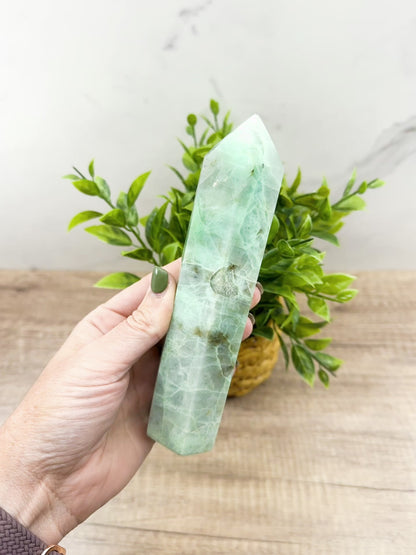 7-Inch Caribbean Calcite Tower – Soothing Energy Obelisk