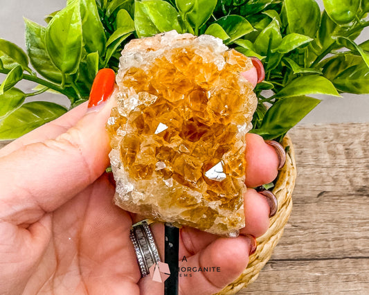 Raw Citrine on Metal Stand – Natural Healing Crystal for Abundance, Positivity & Energy-Morganite Gems