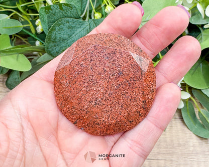 Red Jasper Phone Grip – Grounding Stability & Strength Energy Crystal - Metaphysical Crystals