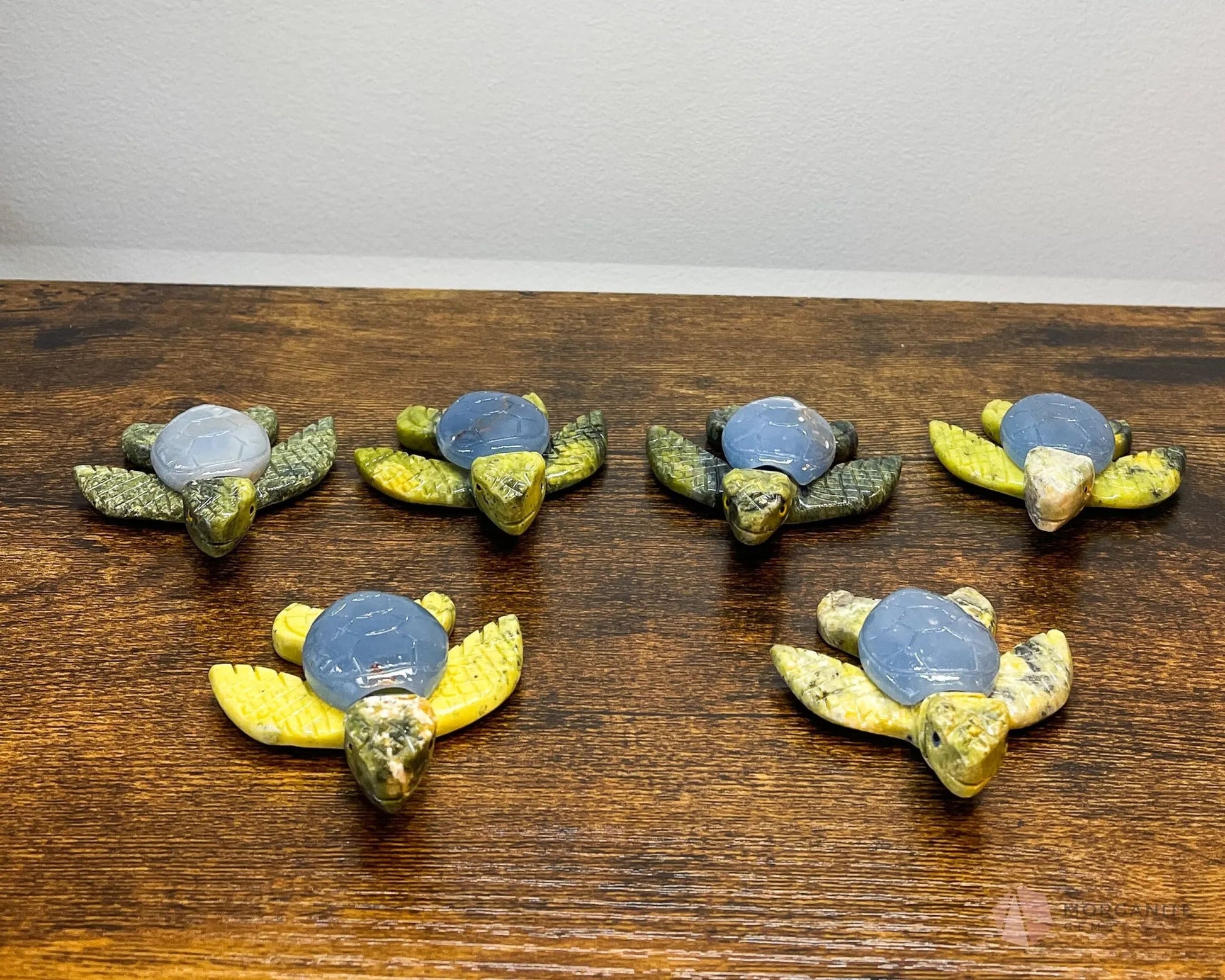 Serpentine Turtle Animal Carving-Morganite Gems