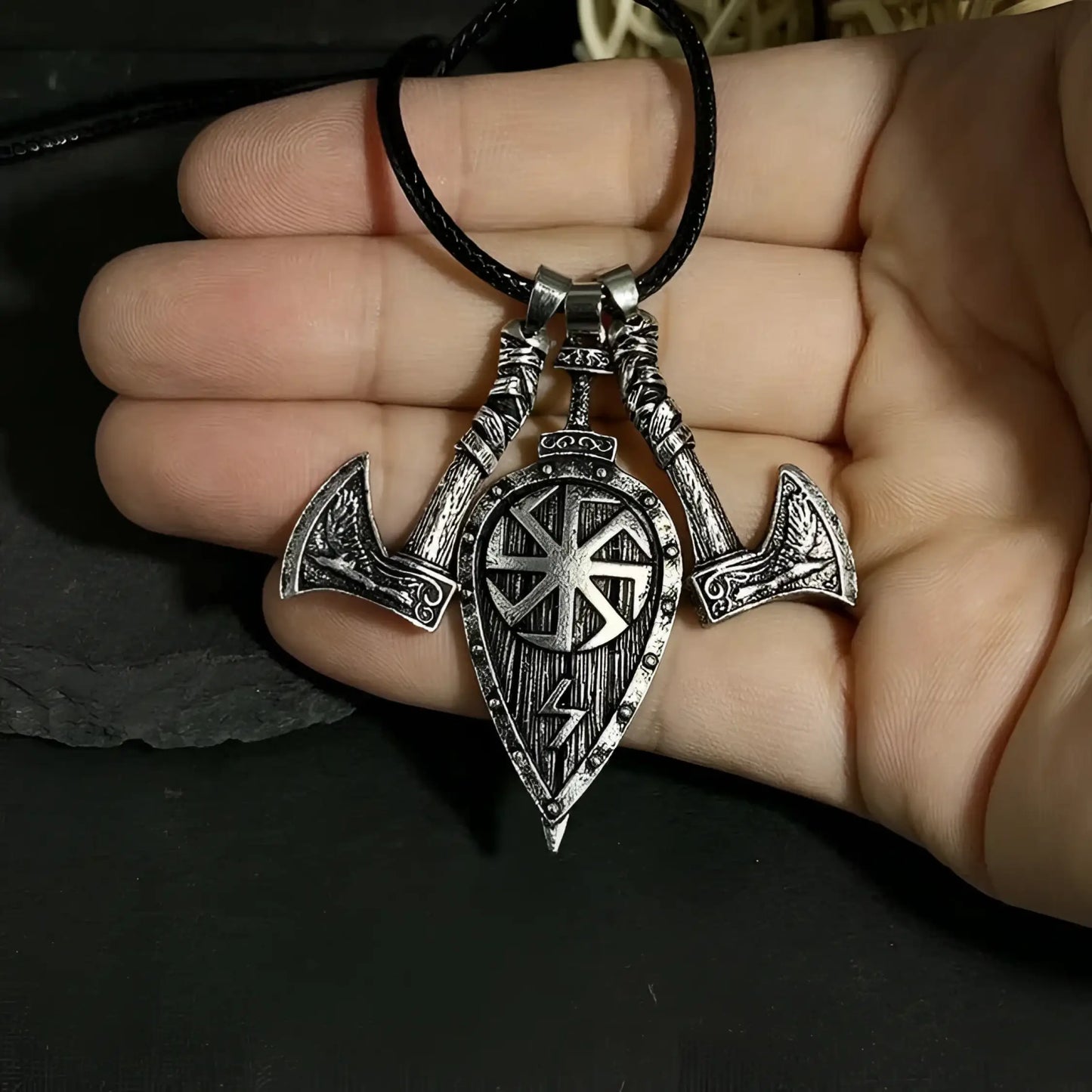 Viking Double Axe Leaf Pendant Men’s Necklace - Silver